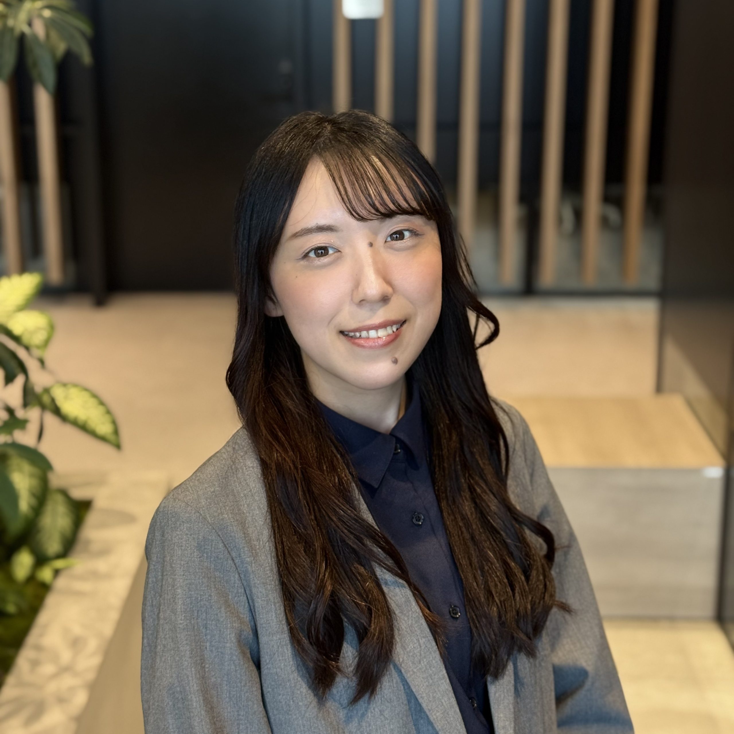 著者：小島真鈴