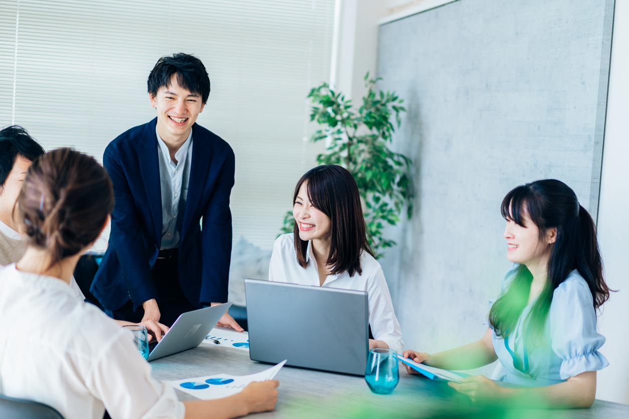 IT統制は多くの管理項目で構成されていますが、特に重要とされるのが、アクセス管理・変更管理・データ管理の3つの領域です